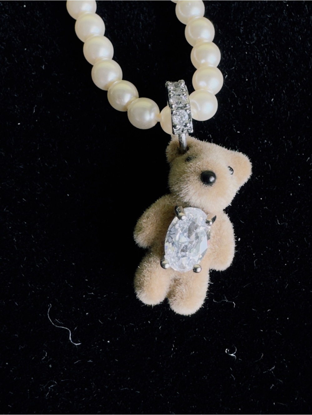 Cream Pearl Necklace with Teddy Charm